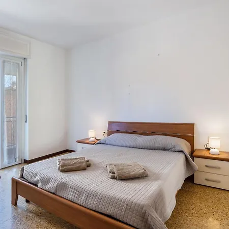 Apartment Iris Maggiore